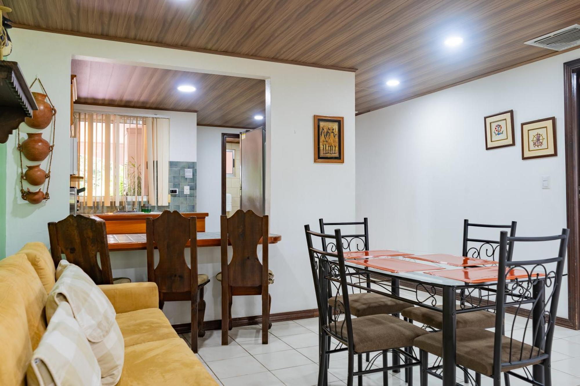 Tropical Bliss Pool Wi-Fi Bbq Near Quepos Manuel Antonio Apartment Luaran gambar